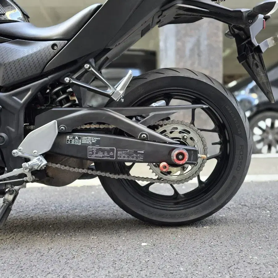 2020년식 야마하 YZF-R3 블랙 A급상태! 떼르미뇨니 옵션차량!