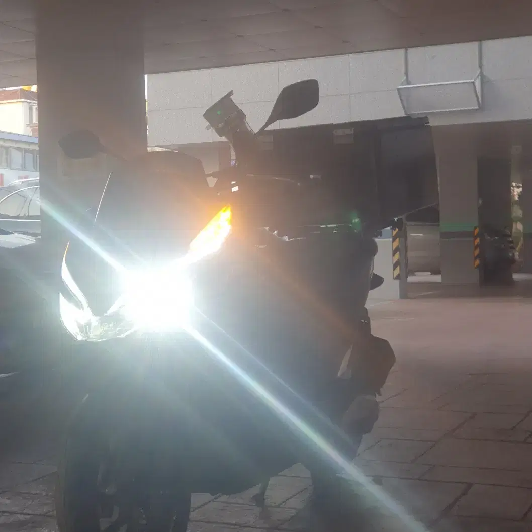 [혼다] PCX125 20년식 1만KM 구변,깔끔한차량  판매합니다