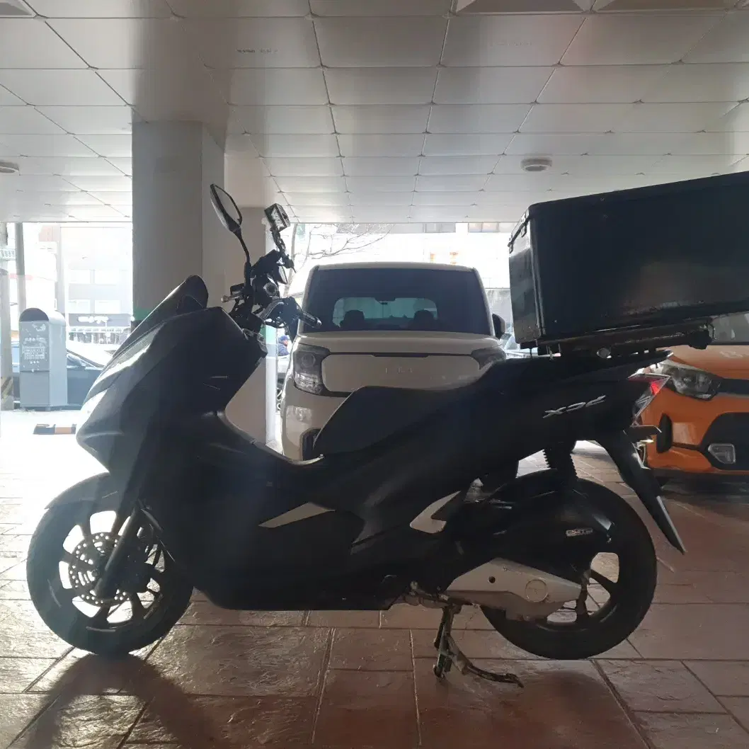 [혼다] PCX125 20년식 1만KM 구변,깔끔한차량  판매합니다