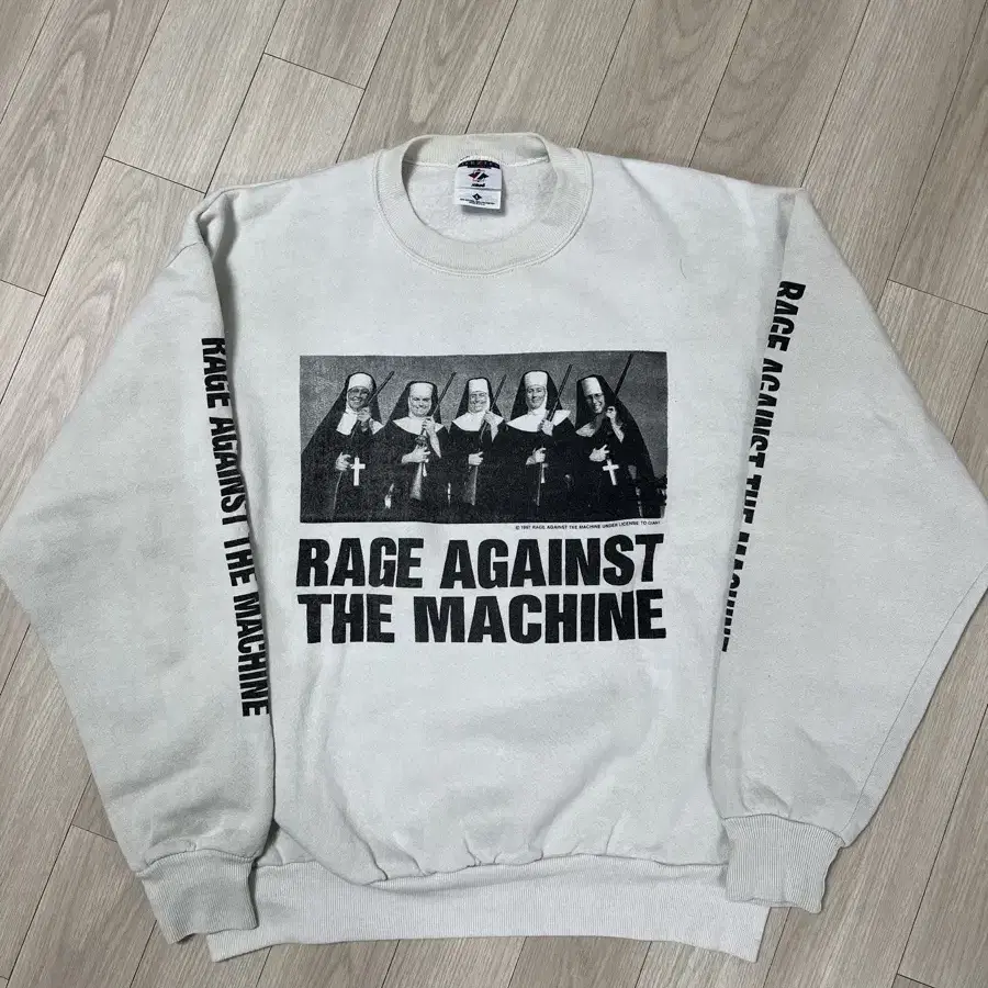 90s rage against machine 스웻