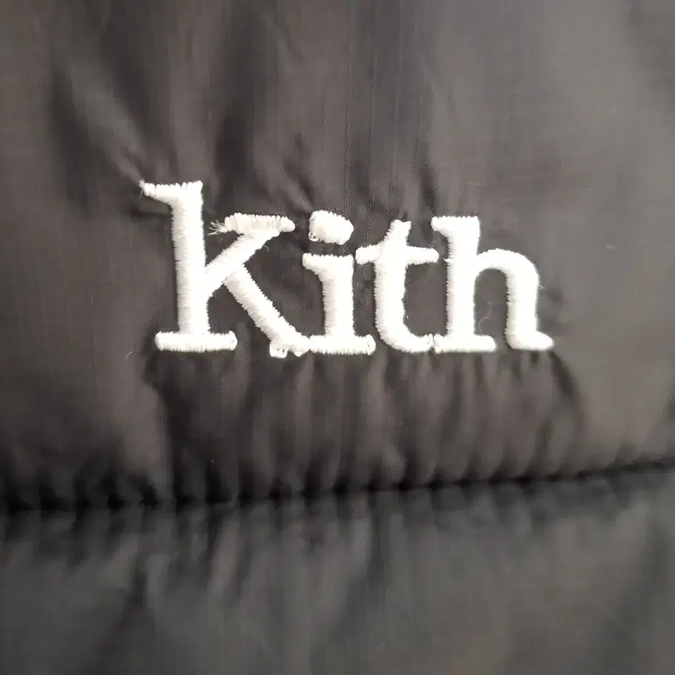 (M)KITH 다운 패딩 블랙