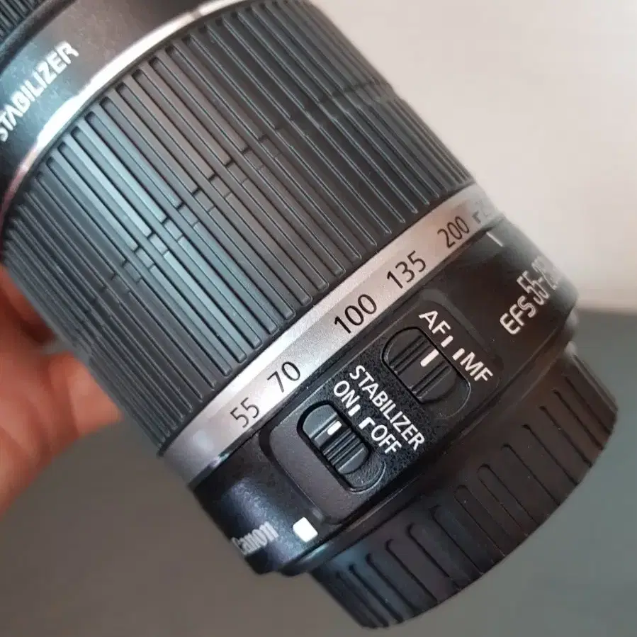 캐논 EF-S 55-250mm IS 손떨림방지기능 망원렌즈 판매합니다