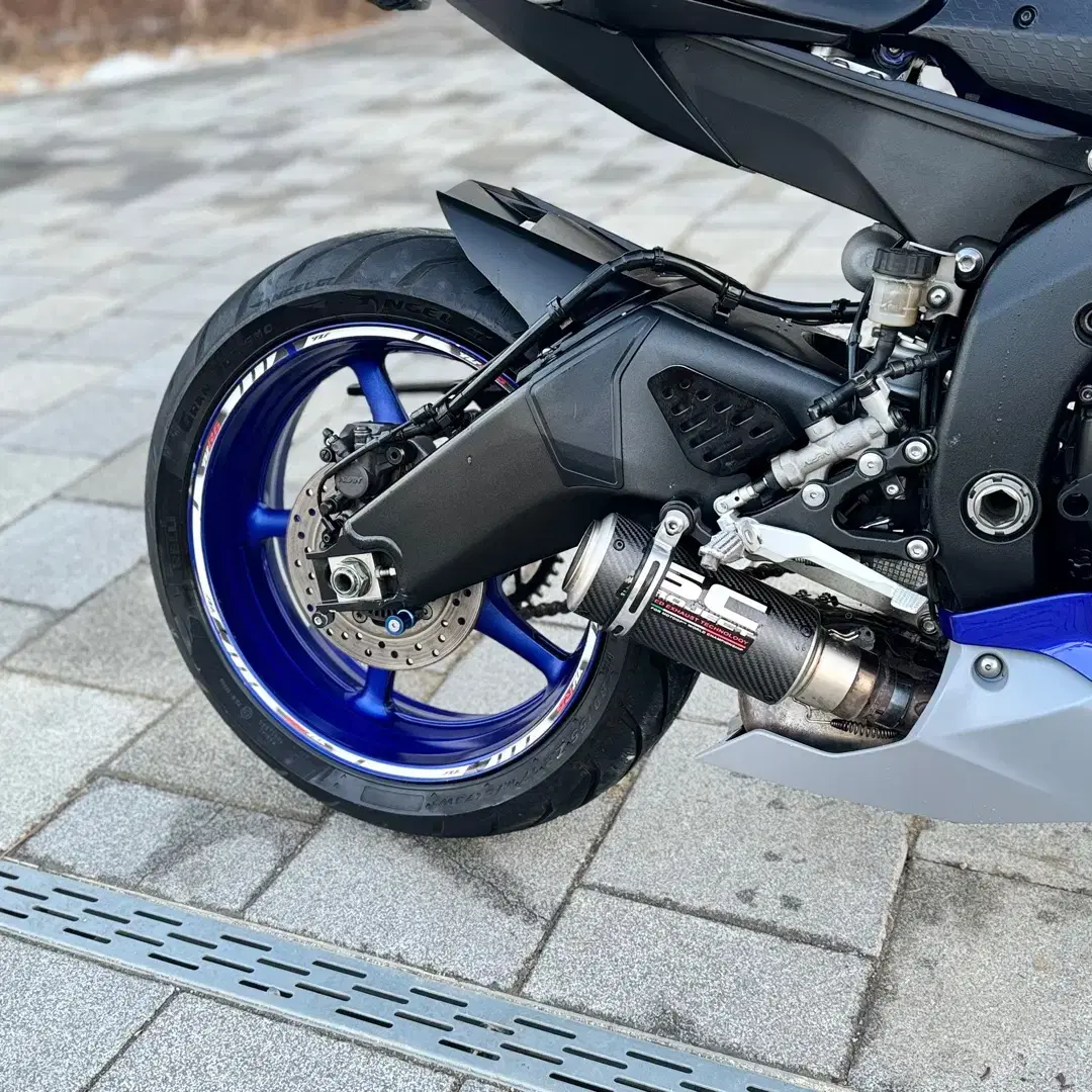 모토갤러리 야마하 yzf r6 2020년식 판매 합니다.