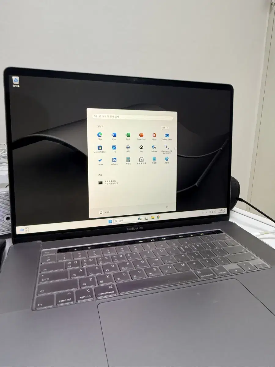 맥북프로 2019 16인치 터치바 부트캠프 I7 16GB 512GB