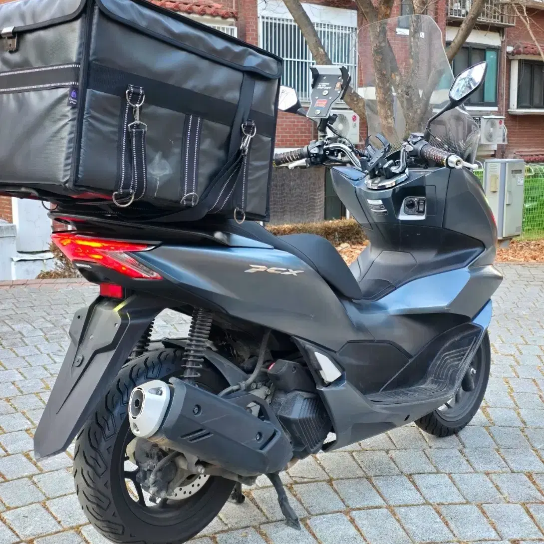 22년식 PCX125 ABS 배달세팅 팝니다