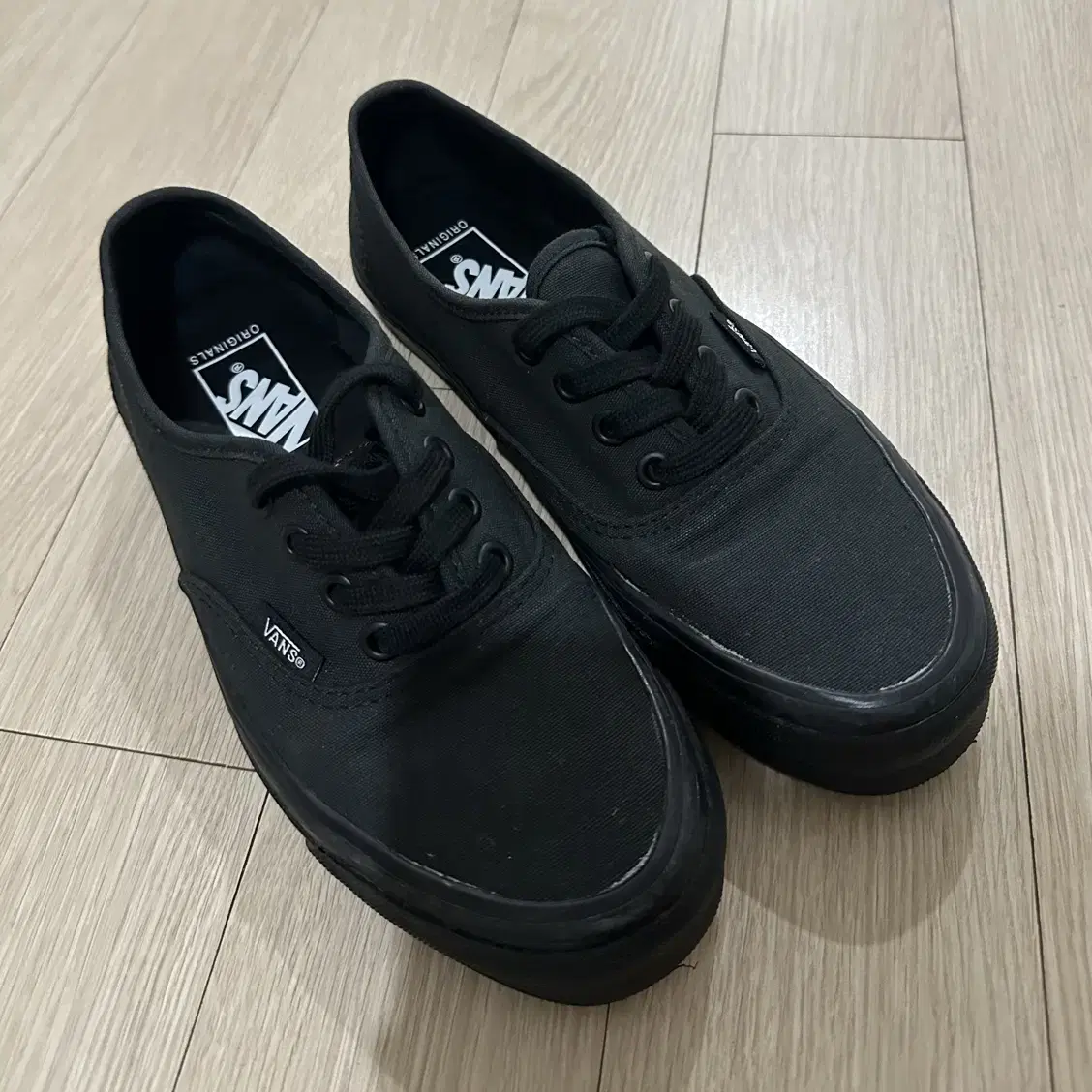 (Vans반스)올블랙 LX AUTHENTIC REISSUE 44 BLAC