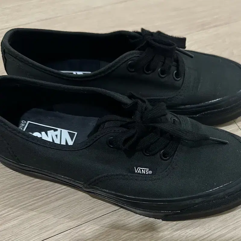 (Vans반스)올블랙 LX AUTHENTIC REISSUE 44 BLAC