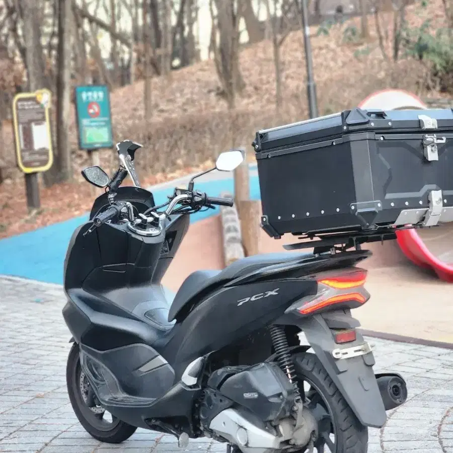 혼다 PCX125 20년식 더뉴모델 배달세팅 판매합니다