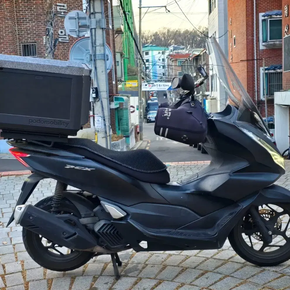 혼다 PCX125 21년식 ABS모델 배달세팅 판매합니다