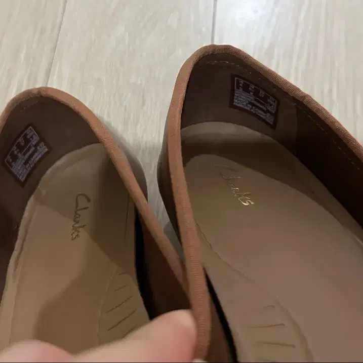 (CLARKS)클락스 플랫슈즈(발레리나슈즈)240