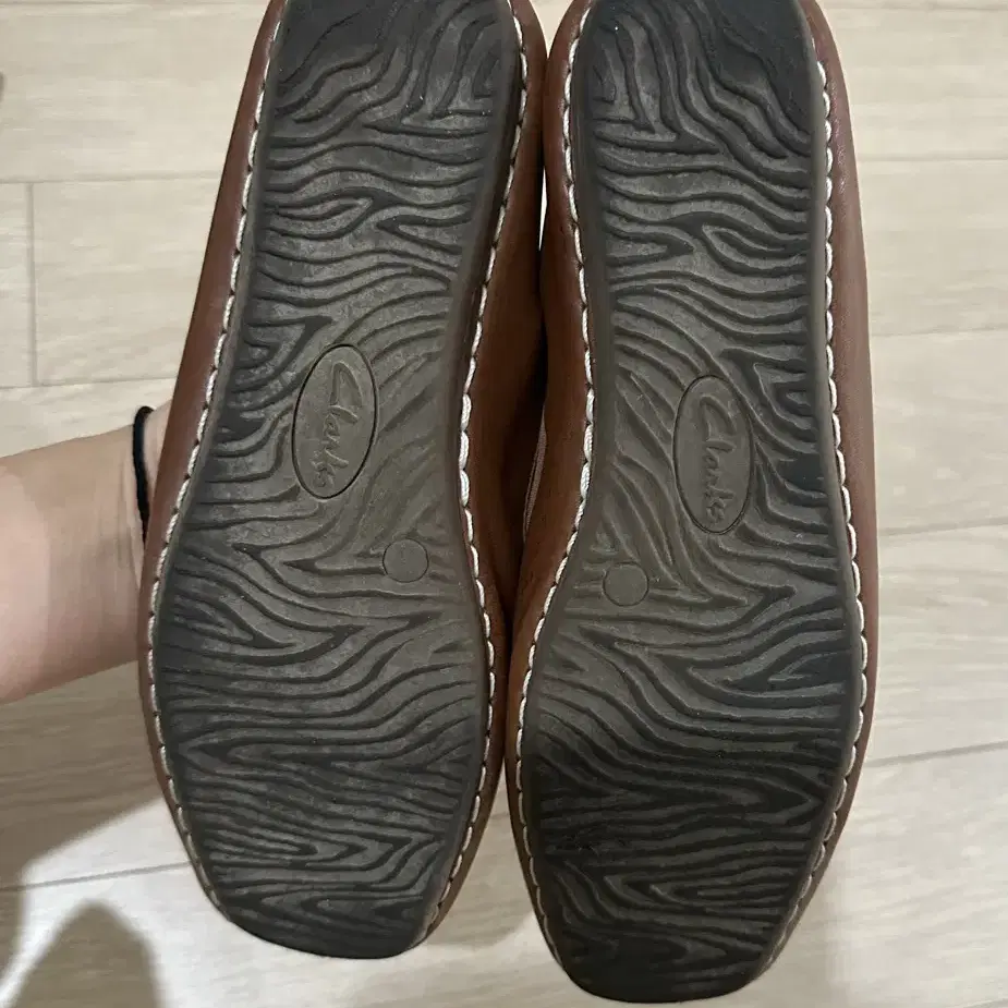 (CLARKS)클락스 플랫슈즈(발레리나슈즈)240