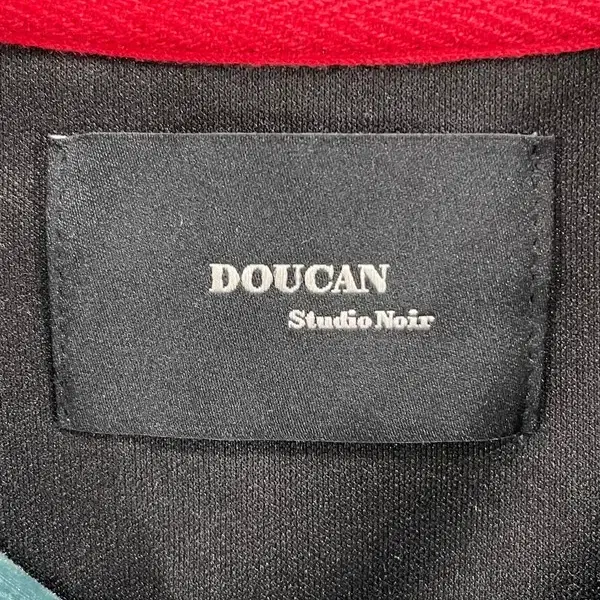 DOUCAN 벨벳 맨투맨