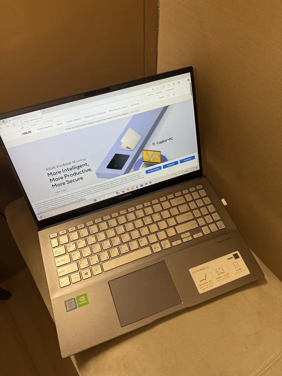 asus vivobook s15