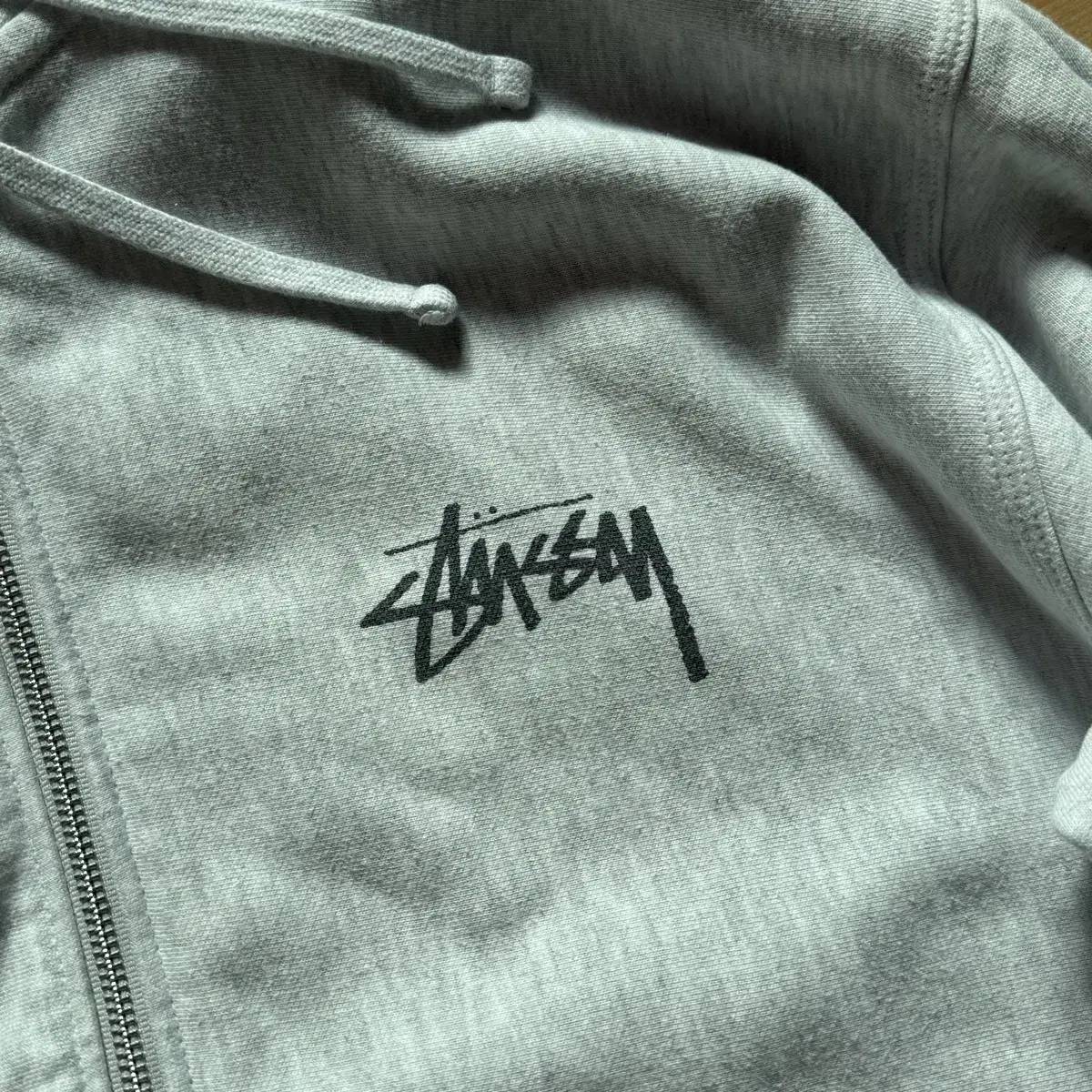 L ) 스투시 쉐터드 후드집업 애쉬 헤더 stussy