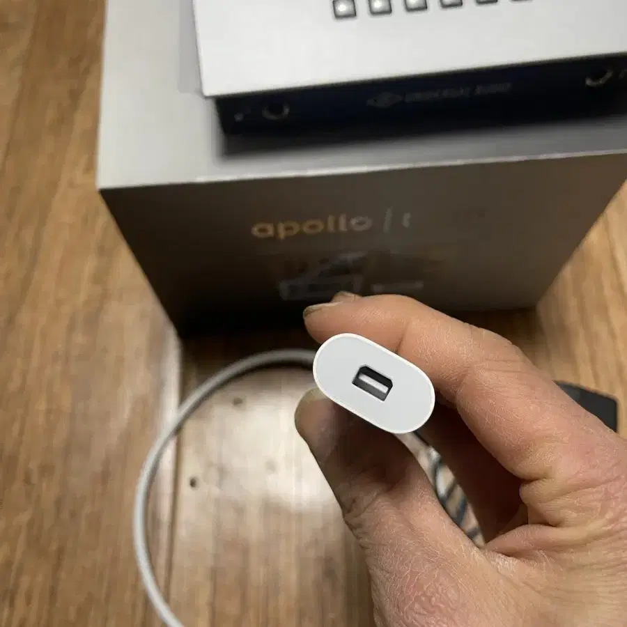 APOLLO TWIN 오디오 인터페이스 맥용 팝니다