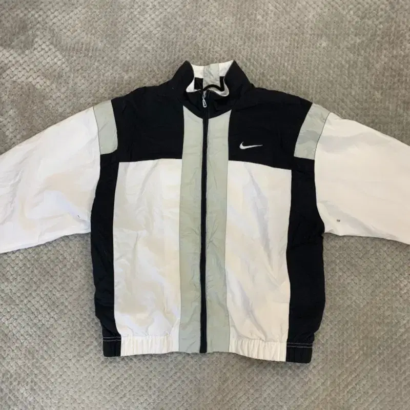 M NIKE 나이키 90S 올드스쿨 나일론 자켓 A00719