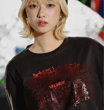 바운디바운디 투어 굿즈 FUSION 블랙 레드 티셔츠 M 사이즈