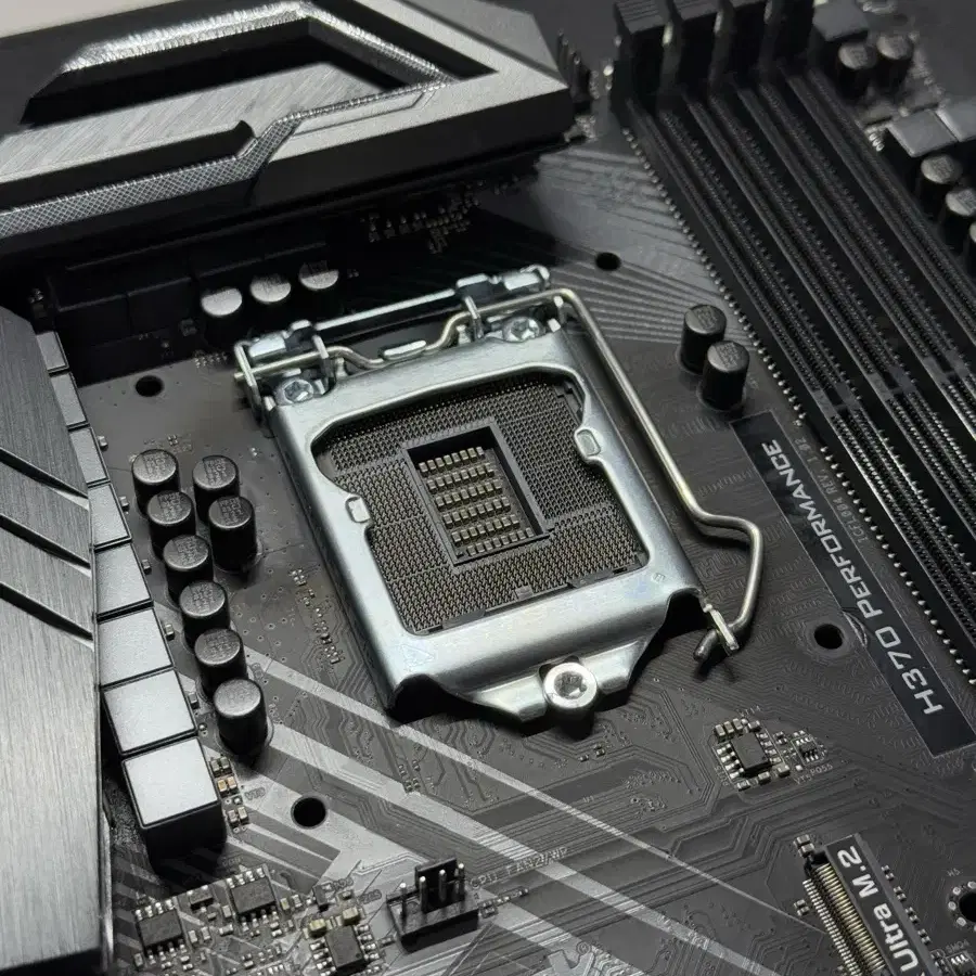 ASRock H370 Performance 메인보드