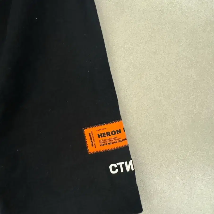 Heron Preston 긴팔 티셔츠 사이즈 L