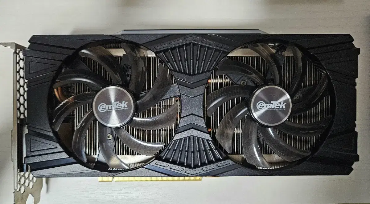 이엠텍 RTX 2070 8G