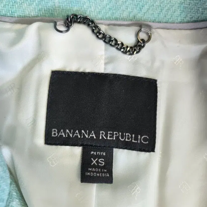 BANANA REPUBLIC 모직코트 XS