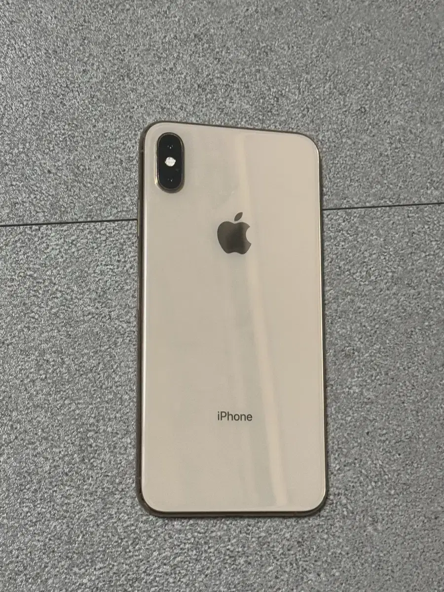 아이폰 xs max s급 판매합니다