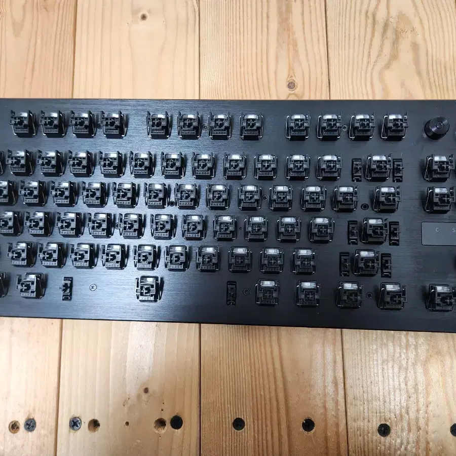 RAZER 헌츠맨 V3 PRO TKL 중고 판매합니다