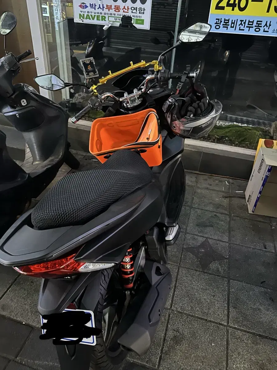 Pcx150 깔끔한 차량 판매합니다! )부산