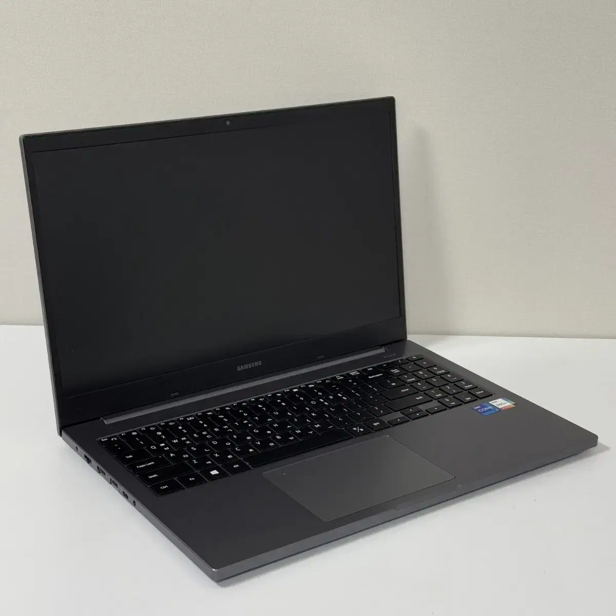 [016] 삼성 NT550XDA i7-1165G7 노트북 판매합니다