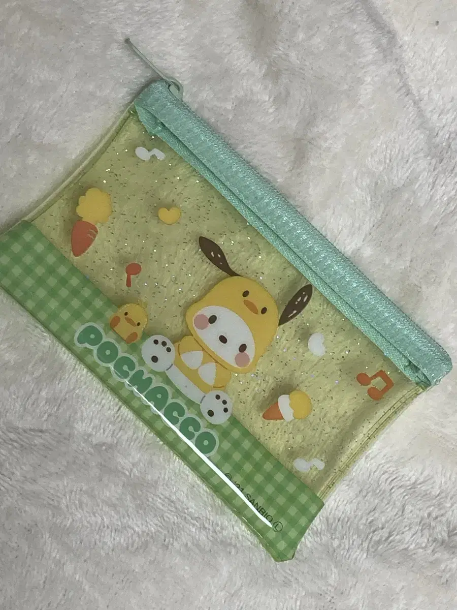 I'm selling a Focaccia kard and coin purse