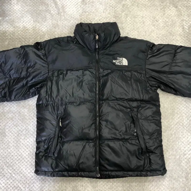 100-105 노스페이스 NORTH FACE 눕시 700 푸퍼 패딩