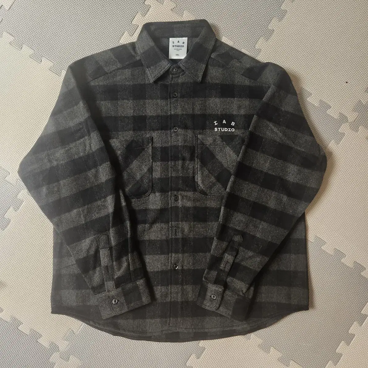 IAB STUDIO GINGHAM CHECK SHIRT XXL 새상품 팝