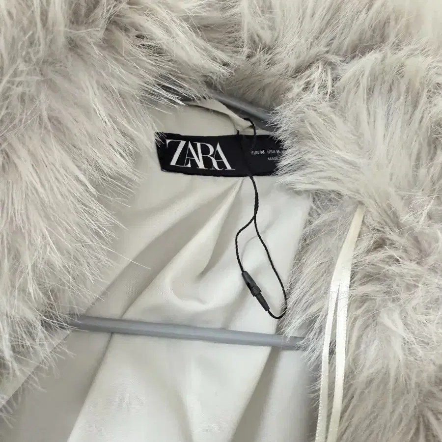 ZARA 자라 퍼 재킷