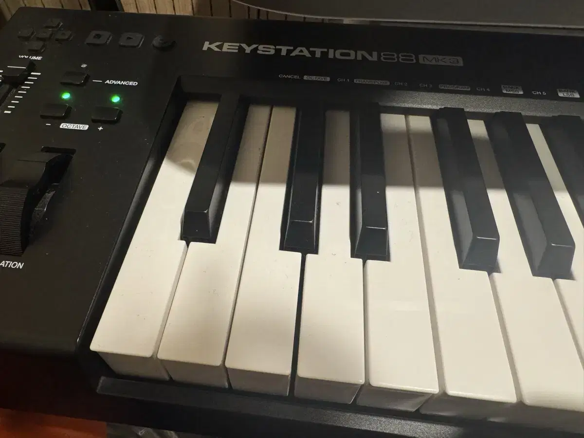 엠오디오 Keystation 88 MK3 마스터 키보드 건반