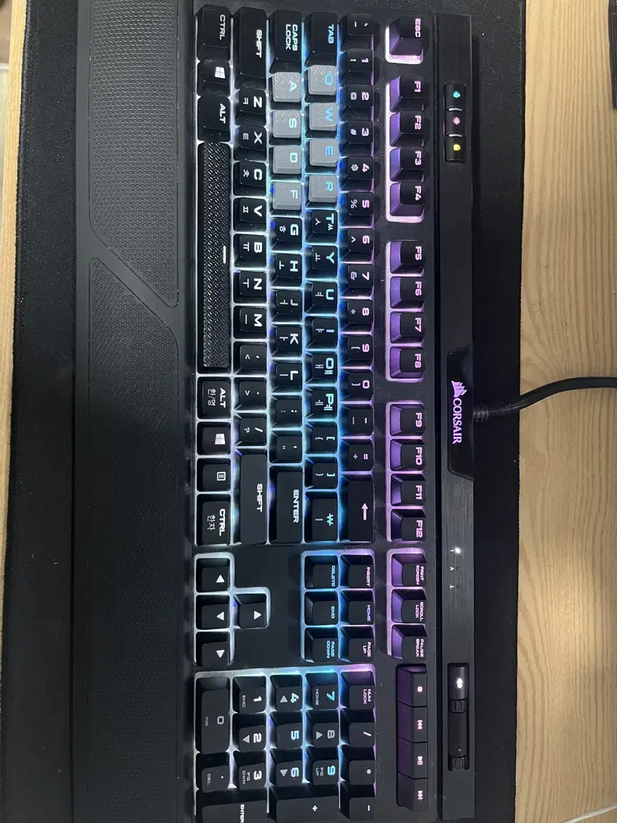 커세어 strafe rgb mk2 저소음적축