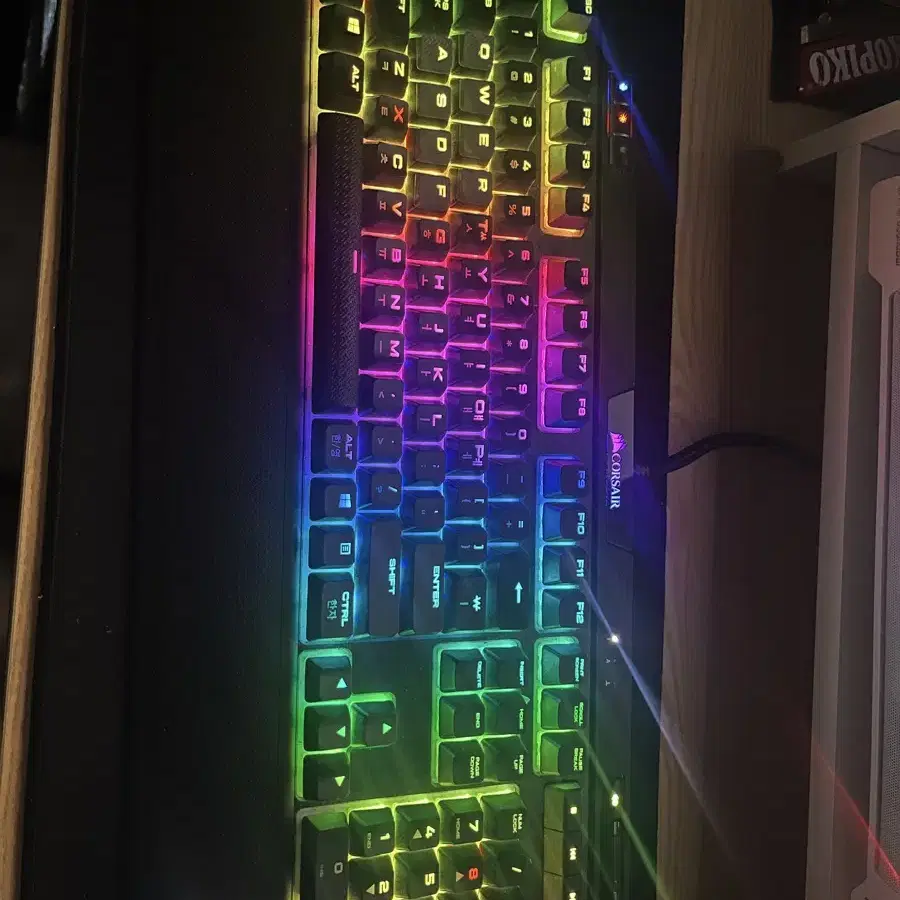 커세어 strafe rgb mk2 저소음적축