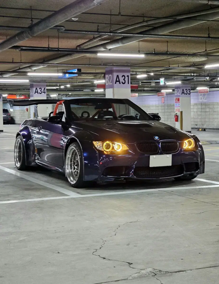 BMW  E93 328i  드레스업튜닝차량 판매