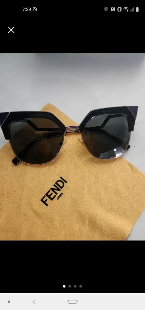 FENDI  펜디  정품  선글라스