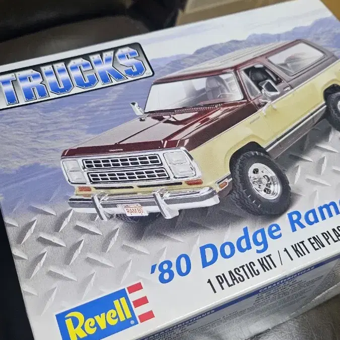 Revell 프라모델 80 Dodge Ramcharger