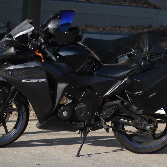 Cbr125 12년식 27,000키로 판매합니다.