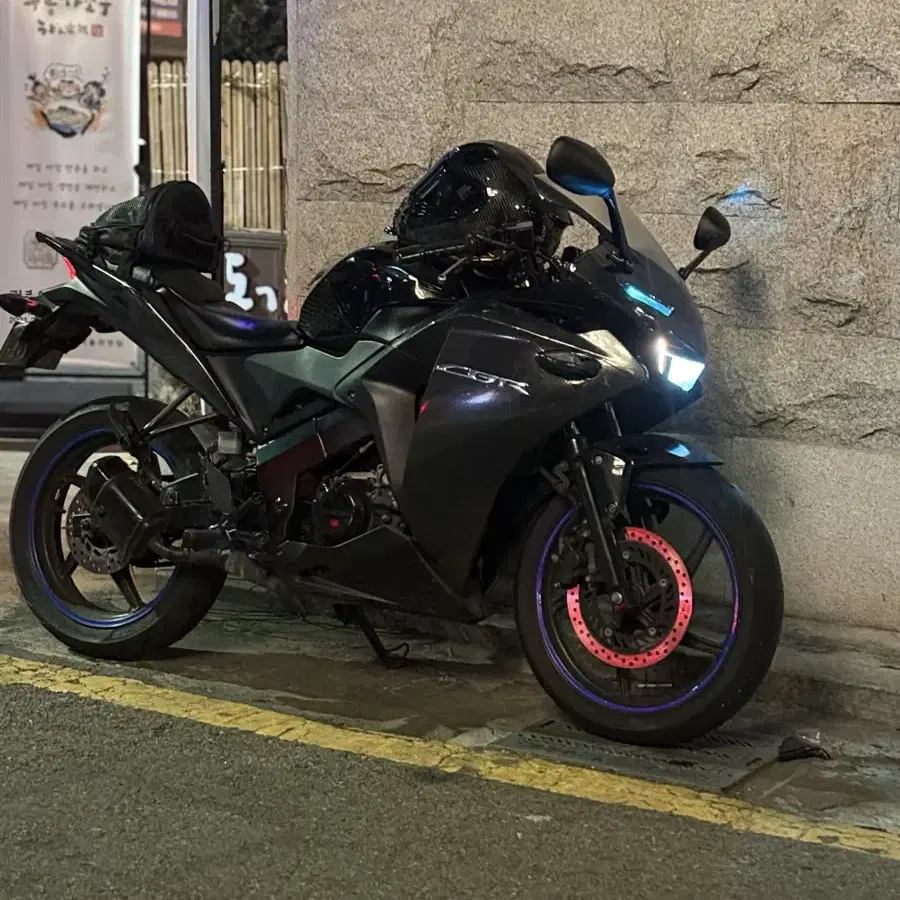 Cbr125 12년식 27,000키로 판매합니다.