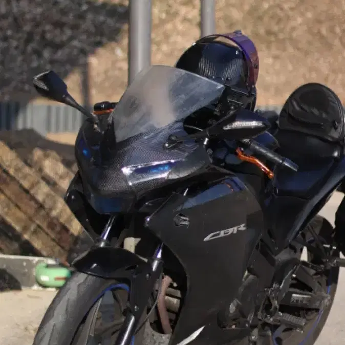 Cbr125 12년식 27,000키로 판매합니다.