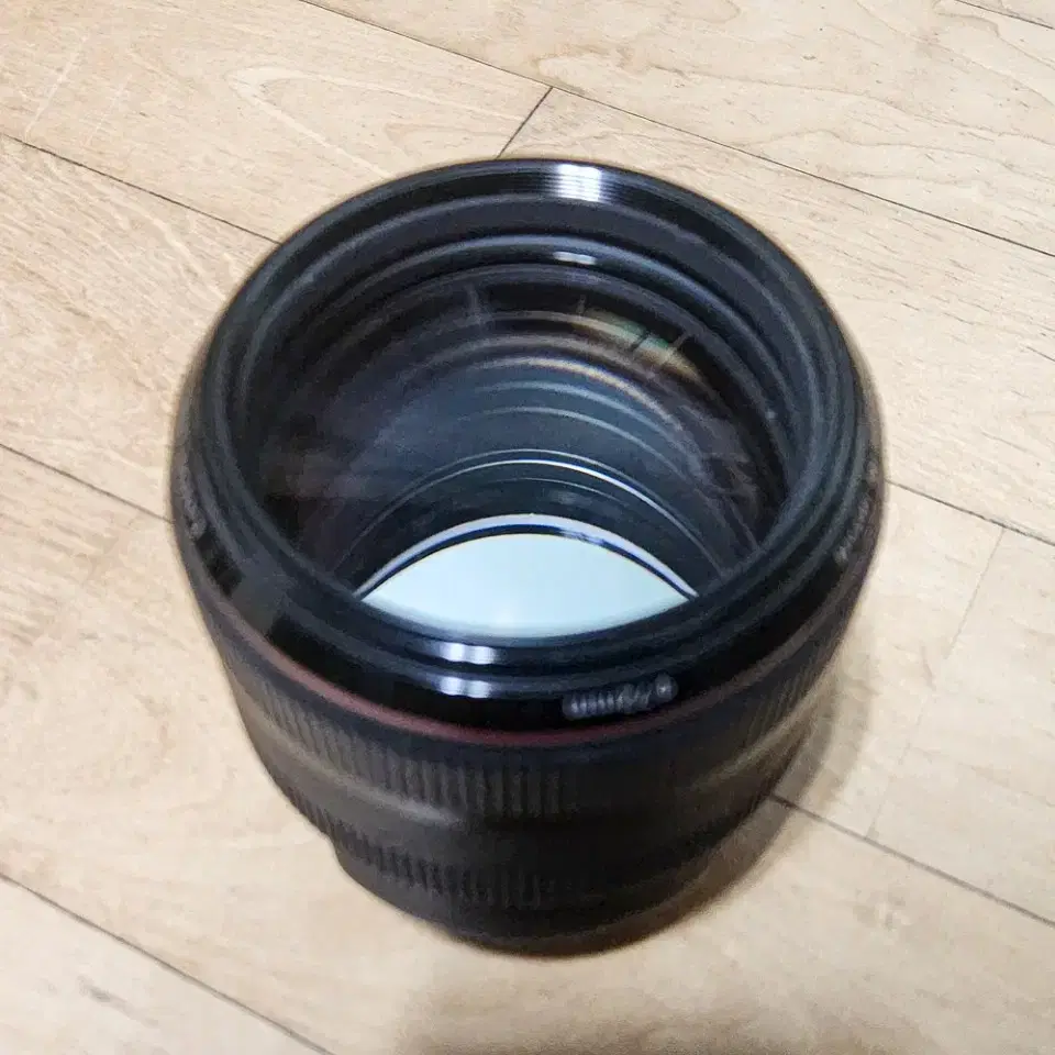 캐논 EF 85mm F1.2 LlI USM 만투 (여친렌즈)