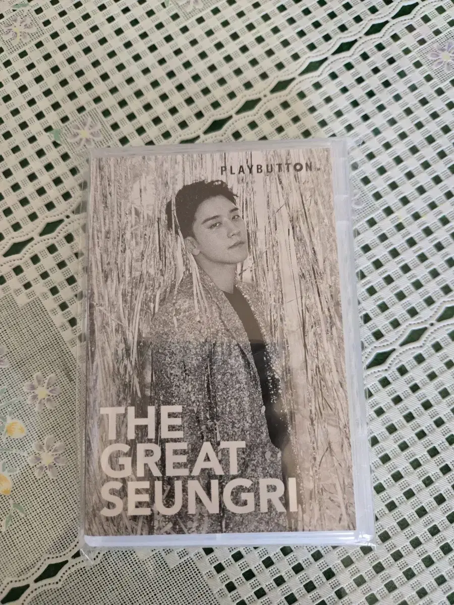 bigbang seungri playbutton