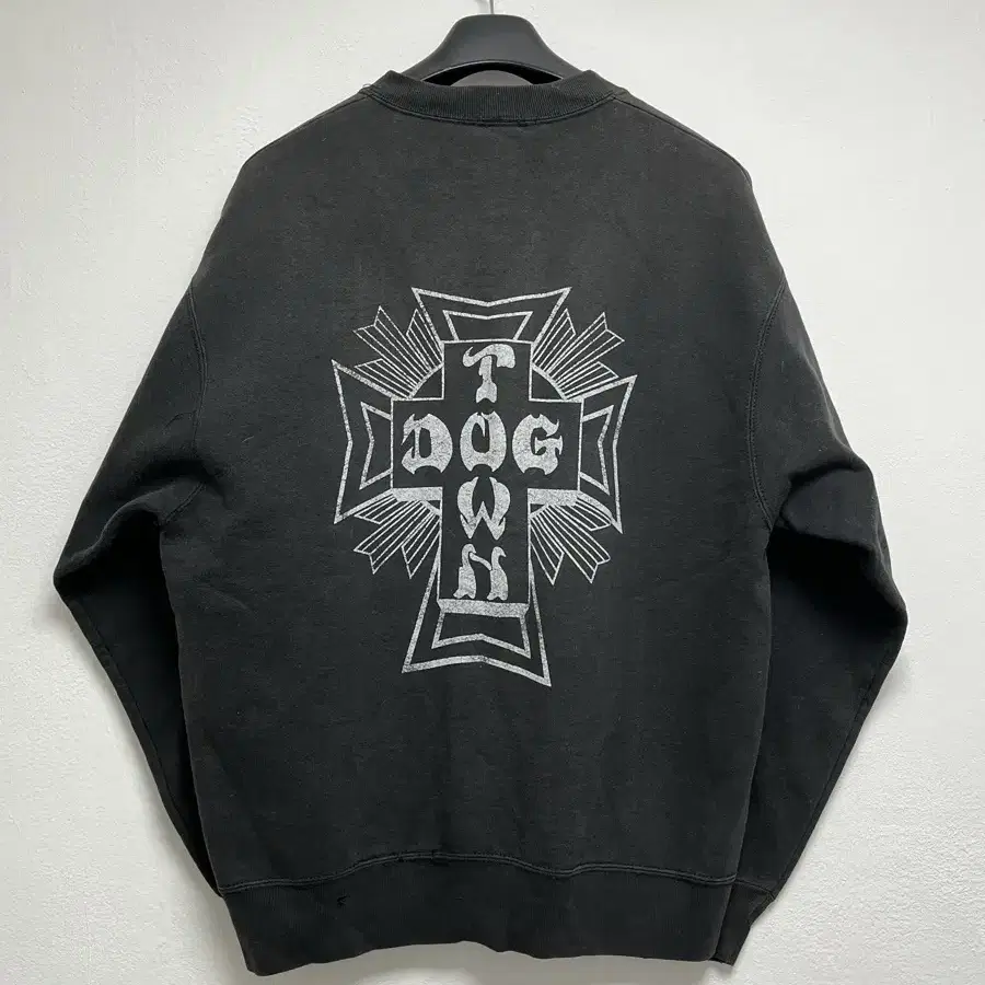 Dogtwon sweat 독타운 스웻