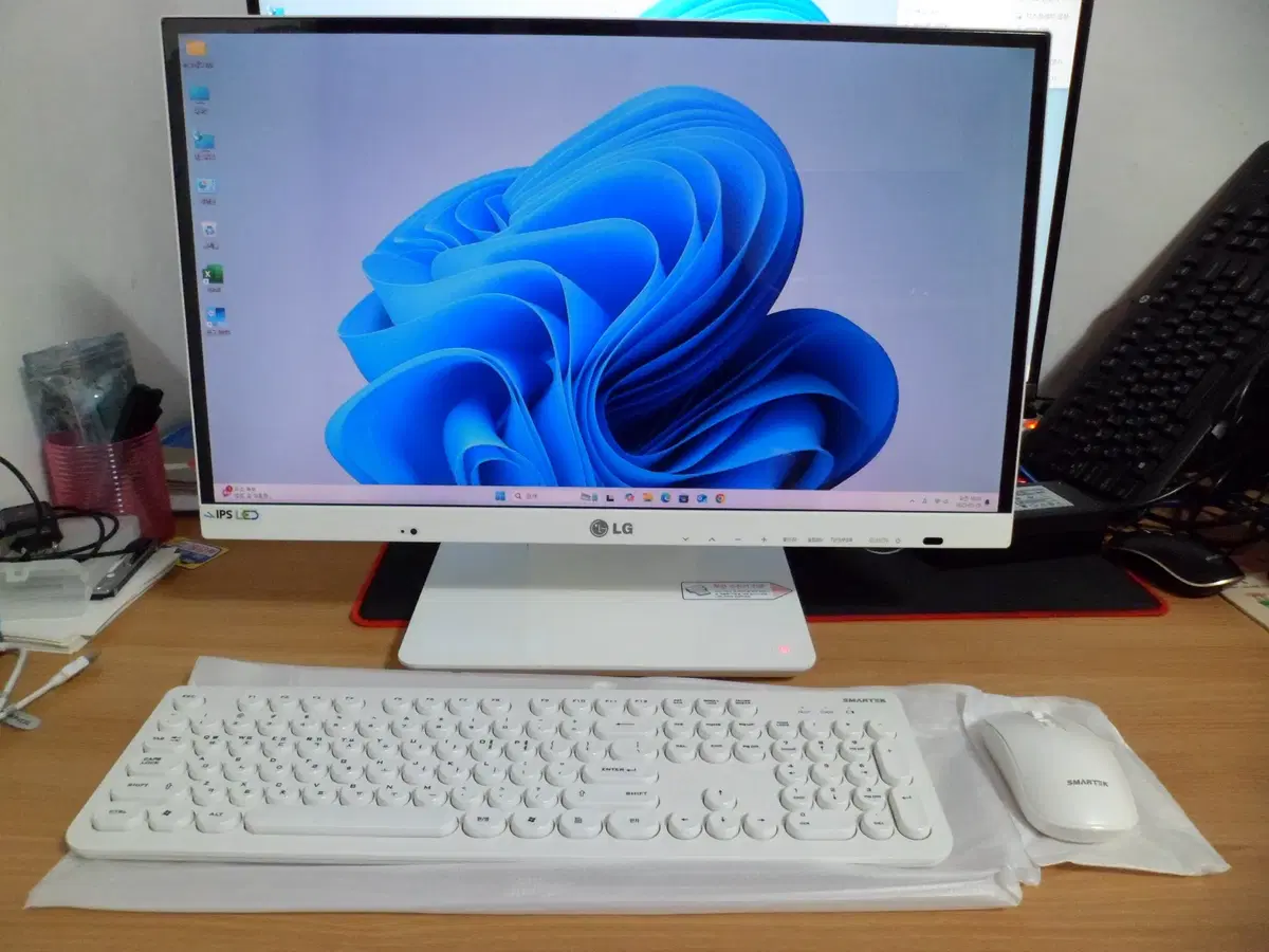 LG 23V540 (I7/16G/512G) 올인원 PC