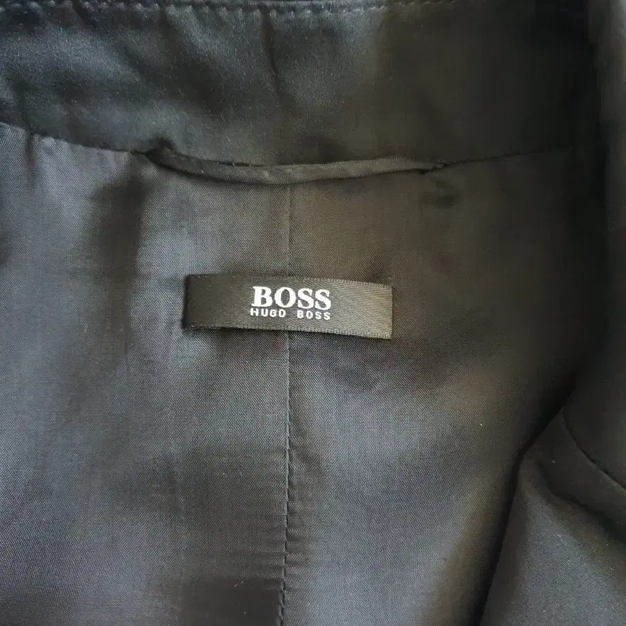 BOSS 여성 숏자켓