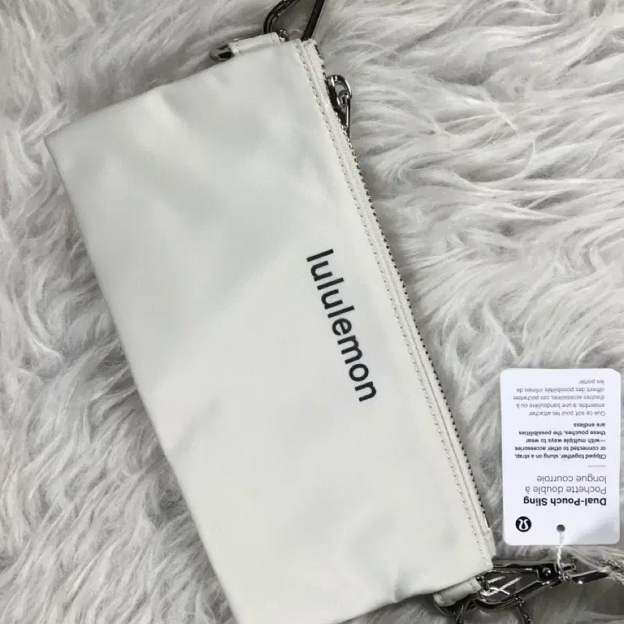 (새상품)룰루레몬 파우치 슬링백 Dual Pouch Sling Bag