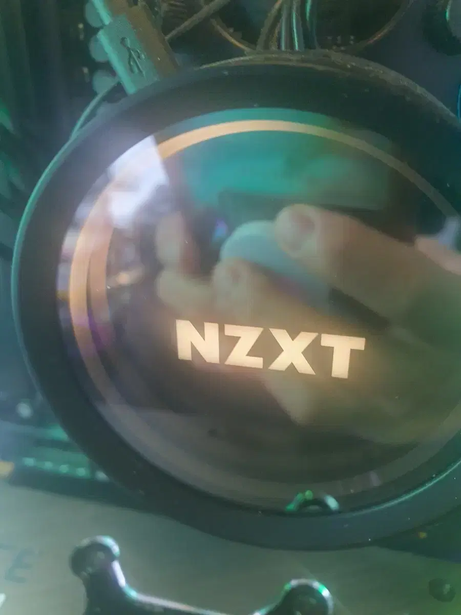 nzxt x73 rgb3열 수냉쿨러