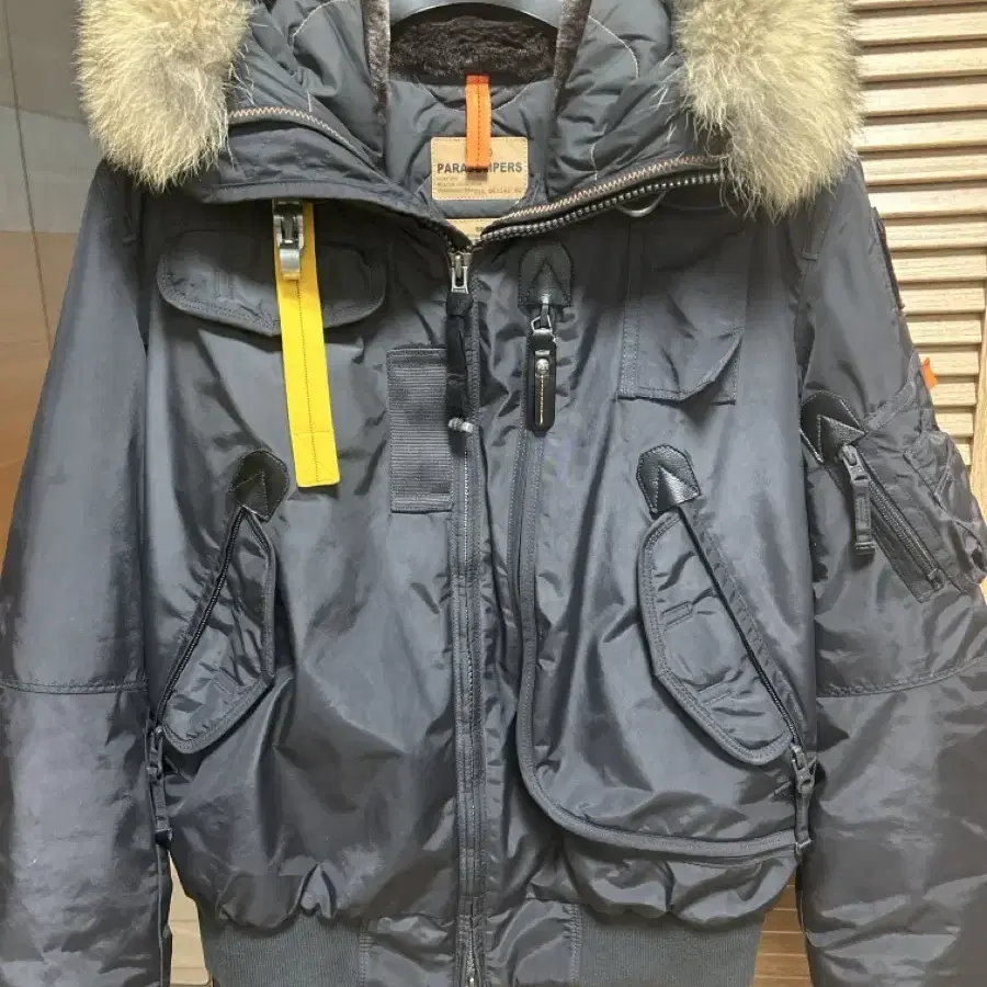 파라점퍼스 고비 20fw s